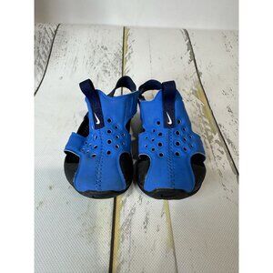 Nike Sandals size 5